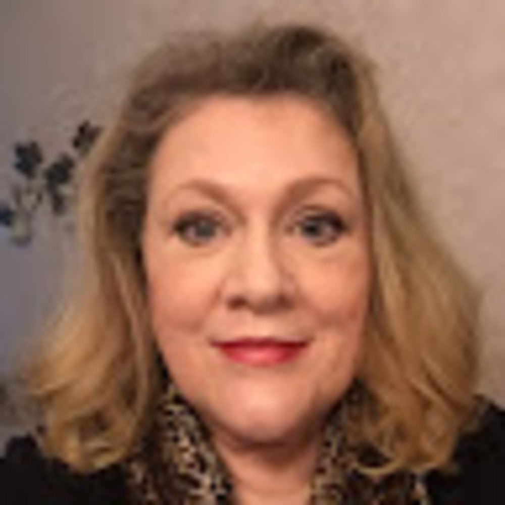 Meet your Posher, Debra